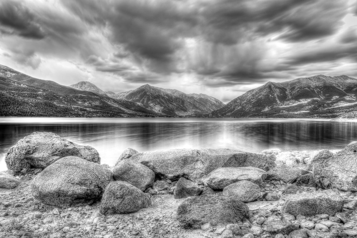 Twin Lakes Storm B&W - Standard Ratio